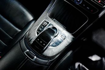 MERCEDES-BENZ E-CLASS 2.0 E220d AMG Line (Premium Plus) Coupe 2dr Diesel G-Tronic+ Eur