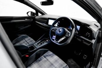 VOLKSWAGEN GOLF 2.0 TDI GTD Hatchback 5dr Diesel DSG Euro 6 (s/s) (200 ps)