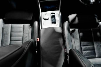 BMW 3 SERIES 2.0 330e 12kWh M Sport Saloon 4dr Petrol Plug-in Hybrid Auto xDr
