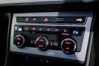 SEAT LEON 2.0 TSI XCELLENCE Lux Hatchback 5dr Petrol DSG Euro 6 (s/s) (190