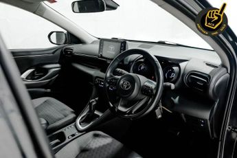 TOYOTA YARIS 1.5 VVT-h Design Hatchback 5dr Petrol Hybrid E-CVT Euro 6 (s/s) 