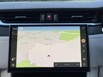 JAGUAR F-PACE 2.0 F-Pace R-Dynamic HSE D MHEV AWD Auto 4WD 5dr