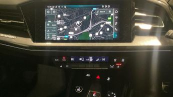 AUDI Q4 E-TRON 40 S line SUV 5dr Electric Auto 82kWh (204 ps)