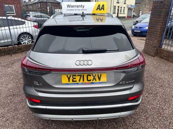 AUDI Q4 E-TRON 40 S line SUV 5dr Electric Auto 82kWh (204 ps)