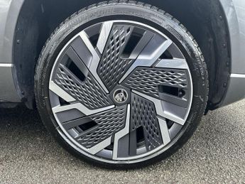 SKODA KAROQ 1.5 TSI ACT SportLine SUV 5dr Petrol DSG Euro 6 (s/s) (150 ps)