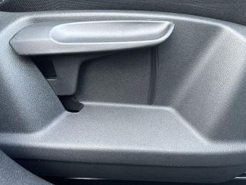 SKODA KAROQ 1.5 TSI ACT SportLine SUV 5dr Petrol DSG Euro 6 (s/s) (150 ps)