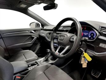AUDI Q3 2.0 TDI 35 S line SUV 5dr Diesel S Tronic Euro 6 (s/s) (150 ps)