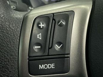 TOYOTA YARIS 1.0 VVT-i Active Hatchback 5dr Petrol Manual Euro 6 (72 ps) - AA