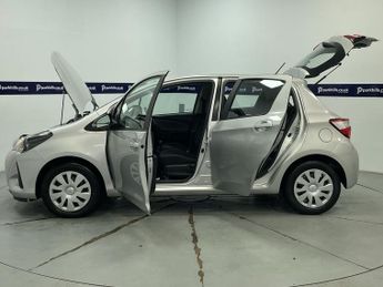 TOYOTA YARIS 1.0 VVT-i Active Hatchback 5dr Petrol Manual Euro 6 (72 ps) - AA