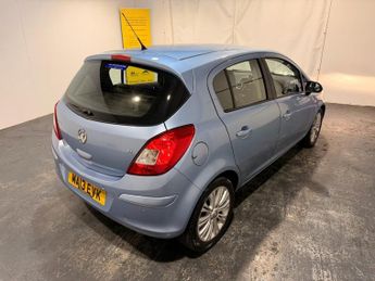VAUXHALL CORSA 1.4 16V SE Hatchback 5dr Petrol Auto Euro 5 (100 ps)
