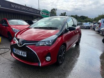 Toyota Yaris 1.33 Dual VVT-i Design Hatchback 5dr Petrol Manual Euro 6 (99 ps