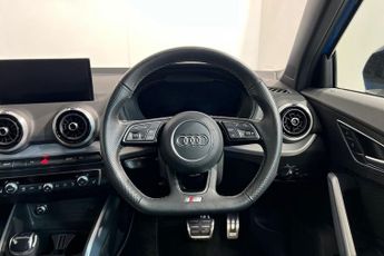 AUDI Q2 1.5 TFSI CoD 35 Black Edition SUV 5dr Petrol S Tronic Euro 6 (s/