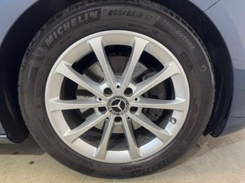 MERCEDES-BENZ A-CLASS 1.3 A200 Sport Saloon 4dr Petrol Manual Euro 6 (s/s) (163 ps)