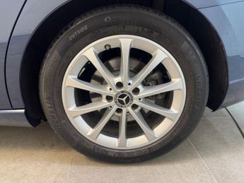 MERCEDES-BENZ A-CLASS 1.3 A200 Sport Saloon 4dr Petrol Manual Euro 6 (s/s) (163 ps)