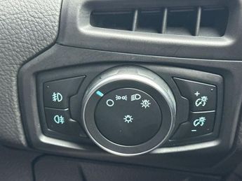 FORD FOCUS 2.0 TDCi ST-3 Hatchback 5dr Diesel Powershift Euro 6 (s/s) (185 