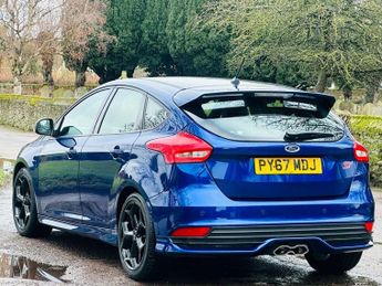 FORD FOCUS 2.0 TDCi ST-3 Hatchback 5dr Diesel Powershift Euro 6 (s/s) (185 