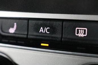 VOLKSWAGEN PASSAT 2.0 TDI BlueMotion Tech SE Business Estate 5dr Diesel DSG Euro 6