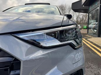 AUDI RS Q3 2.5 TFSI Vorsprung SUV 5dr Petrol S Tronic quattro Euro 6 (s/s) 