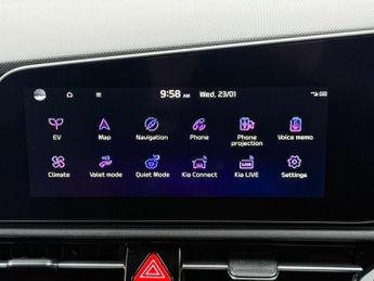KIA NIRO 64.8kWh 4 SUV 5dr Electric Auto (201 bhp)