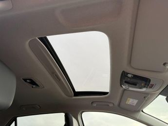 KIA NIRO 64.8kWh 4 SUV 5dr Electric Auto (201 bhp)