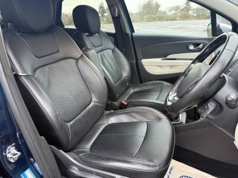 RENAULT CAPTUR 1.5 dCi ENERGY GT Line SUV 5dr Diesel EDC Euro 6 (s/s) (90 ps)