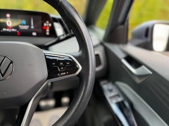 VOLKSWAGEN ID.3 Pro S 77kWh Tour Hatchback 5dr Electric Auto (204 ps)