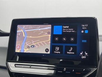 VOLKSWAGEN ID.3 Pro Performance 58kWh Family Hatchback 5dr Electric Auto (204 ps