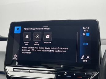 VOLKSWAGEN ID.3 Pro Performance 58kWh Family Hatchback 5dr Electric Auto (204 ps