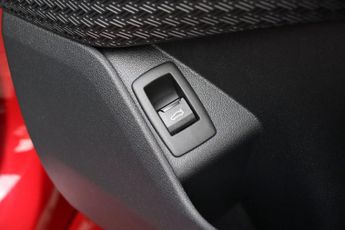 BMW IX2 20 66.5kWh SHADOW EDITION EDRIVE 