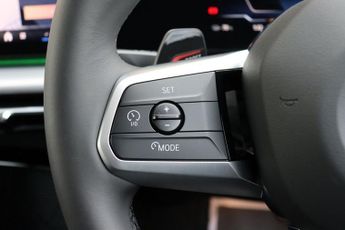 BMW IX2 20 66.5kWh SHADOW EDITION EDRIVE 