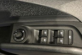 SKODA ENYAQ IV 62kWh 60 SUV 5dr Electric Auto (DC120kW) (179 ps) Rear View Came