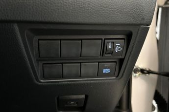 TOYOTA YARIS 1.5 VVT-h Icon Hatchback 5dr Petrol Hybrid E-CVT Euro 6 (s/s) (1