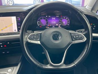 VOLKSWAGEN GOLF 2.0 TDI Life Hatchback 5dr Diesel Manual Euro 6 (s/s) (115 ps)