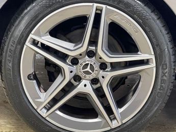 MERCEDES-BENZ A-CLASS 1.3 A180 AMG Line (Executive) Hatchback 5dr Petrol 7G-DCT Euro 6