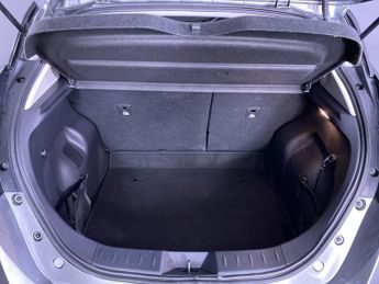 NISSAN LEAF 39kWh N-Connecta Hatchback 5dr Electric Auto (150 ps)