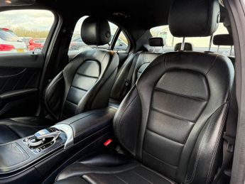 MERCEDES-BENZ C-CLASS 1.6 C200d AMG Line Saloon 4dr Diesel G-Tronic+ Euro 6 (s/s) (136