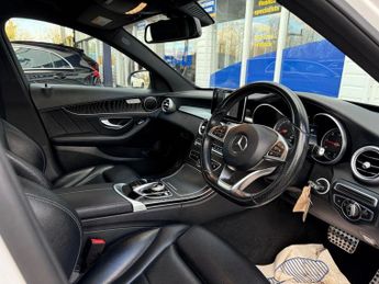 MERCEDES-BENZ C-CLASS 1.6 C200d AMG Line Saloon 4dr Diesel G-Tronic+ Euro 6 (s/s) (136