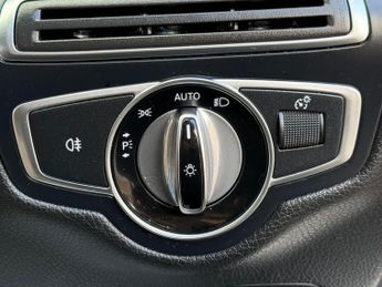 MERCEDES-BENZ C-CLASS 1.6 C200d AMG Line Saloon 4dr Diesel G-Tronic+ Euro 6 (s/s) (136