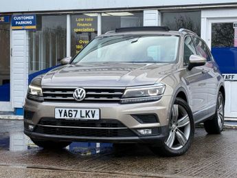 VOLKSWAGEN TIGUAN 2.0 TDI SEL SUV 5dr Diesel DSG Euro 6 (s/s) (150 ps)
