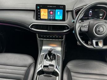 MG MG HS 1.5 T-GDI Trophy SUV 5dr Petrol DCT Euro 6 (s/s) (162 ps)