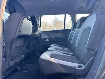 CITROEN GRAND C4 PICASSO 1.6 e-HDi Airdream Exclusive MPV 5dr Diesel ETG6 Euro 5 (s/s) (1