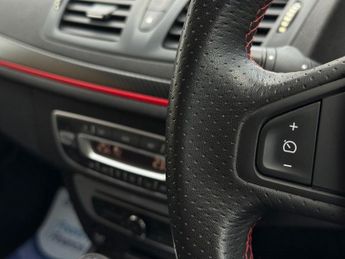 RENAULT MEGANE 1.2 TCe GT Line Nav Hatchback 5dr Petrol Auto Euro 6 (130 ps)