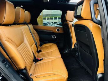 LAND ROVER DISCOVERY 3.0 SD V6 HSE Luxury SUV 5dr Diesel Auto 4WD Euro 6 (s/s) (306 p