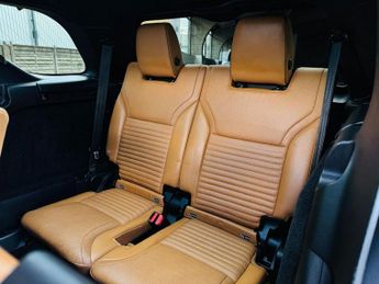 LAND ROVER DISCOVERY 3.0 SD V6 HSE Luxury SUV 5dr Diesel Auto 4WD Euro 6 (s/s) (306 p