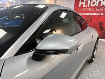 PORSCHE TAYCAN Performance Plus 93.4kWh 4S Saloon 4dr Electric Auto 4WD (571 ps