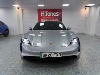 PORSCHE TAYCAN Performance Plus 93.4kWh 4S Saloon 4dr Electric Auto 4WD (571 ps