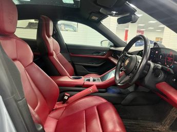 PORSCHE TAYCAN Performance Plus 93.4kWh 4S Saloon 4dr Electric Auto 4WD (571 ps