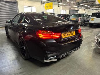 BMW M4 3.0 BiTurbo Coupe DCT Euro 6 (s/s) (431 ps) Competition Pack