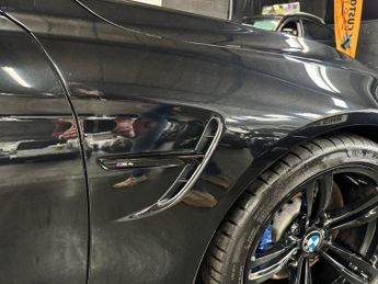 BMW M4 3.0 BiTurbo Coupe DCT Euro 6 (s/s) (431 ps) Competition Pack