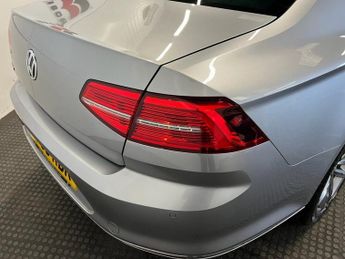 VOLKSWAGEN PASSAT 2.0 TDI GT Saloon 4dr Diesel DSG Euro 6 (s/s) (150 ps)